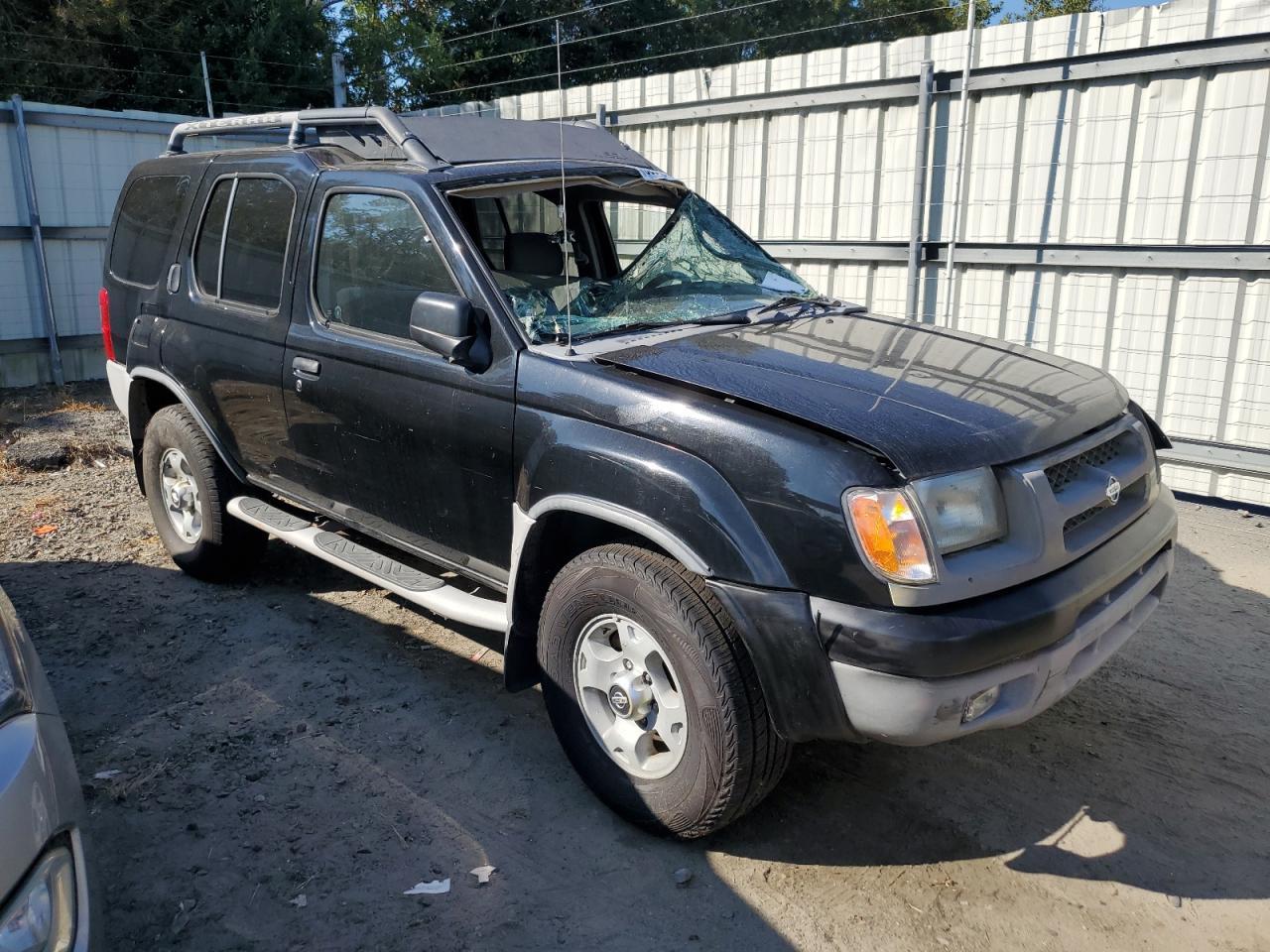 2000 Nissan Xterra Xe - Фото 4