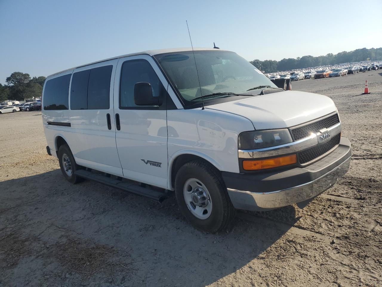 2014 Chevrolet Express G2500 Lt - Image 4