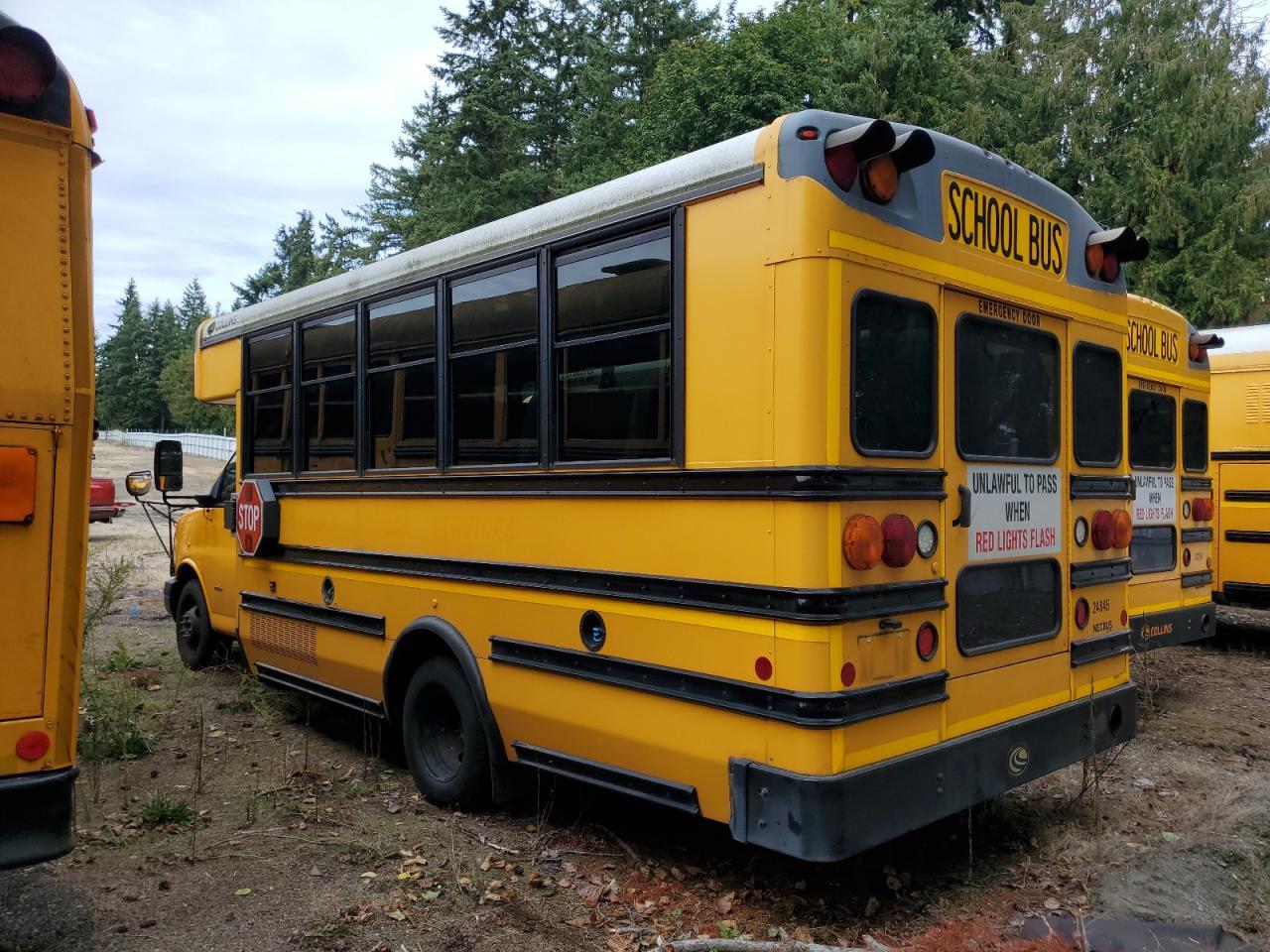 2013 Chevrolet Express G3500 - Image 3