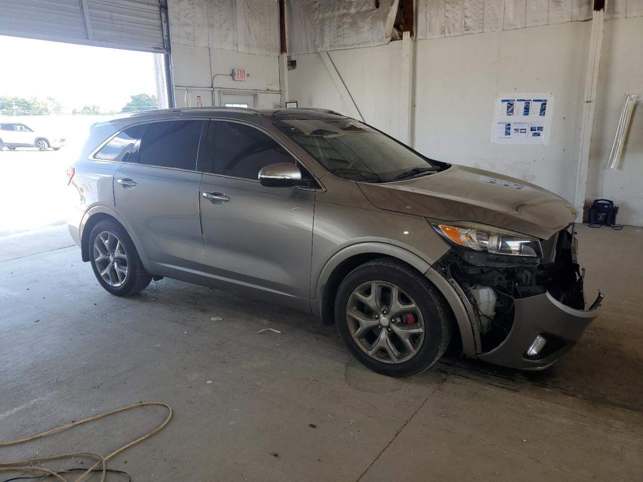 2017 Kia Sorento Sx - Image 4
