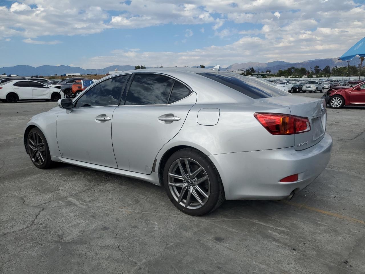 2009 Lexus Is 350 - Image 2