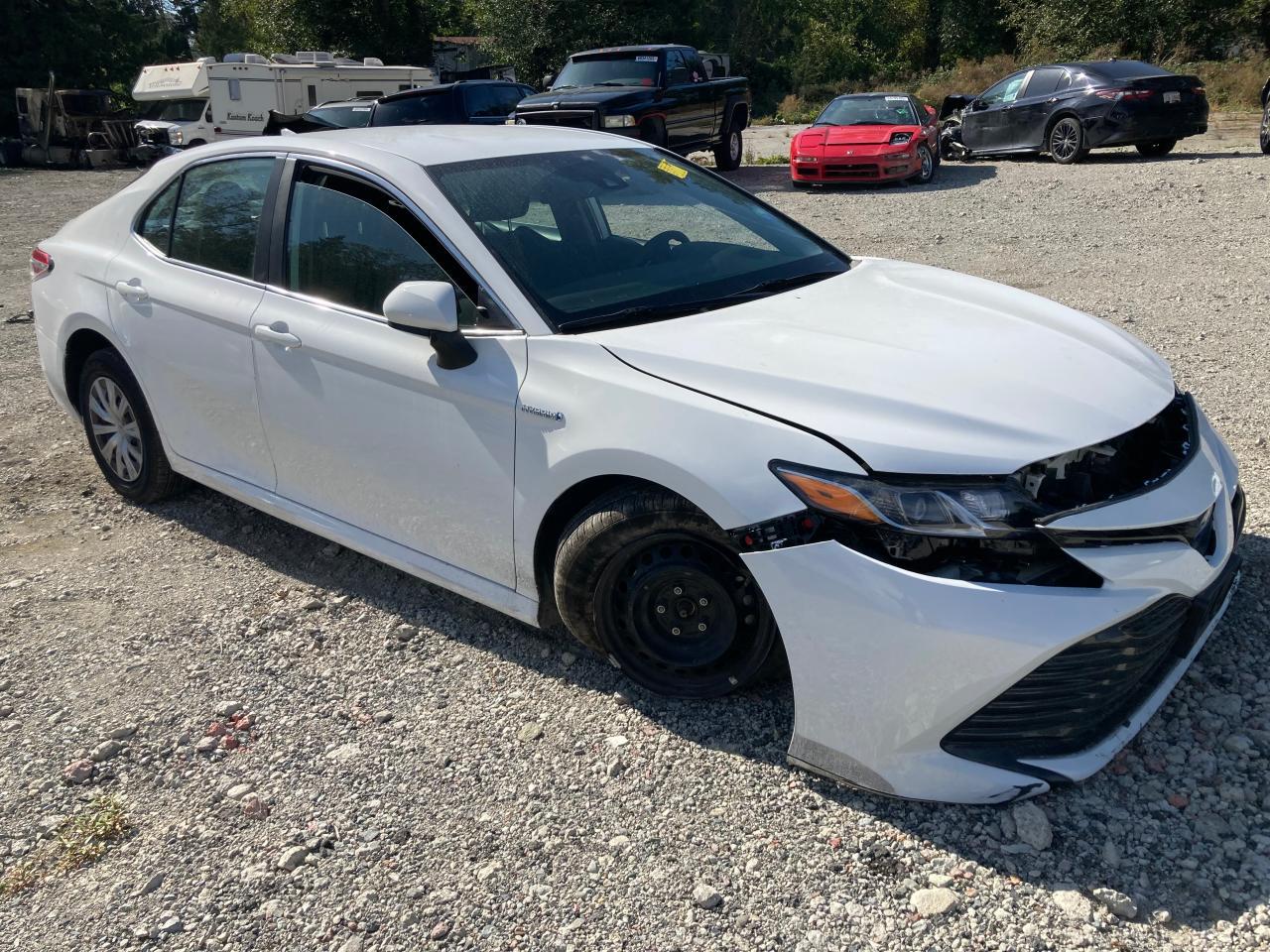 2020 Toyota Camry Le - Image 4
