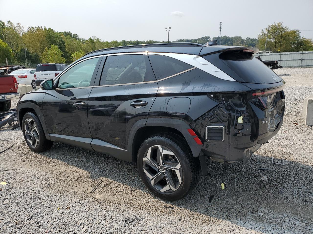2022 Hyundai Tucson Limited - Image 2