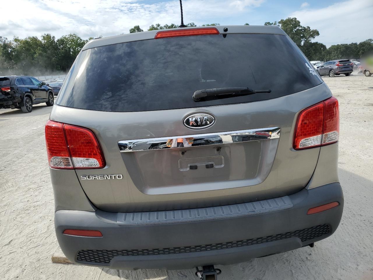 2013 Kia Sorento Lx - Фото 6