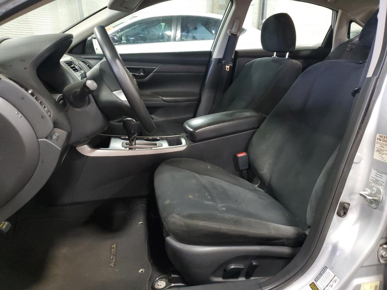 2015 Nissan Altima 2.5 S - Image 7