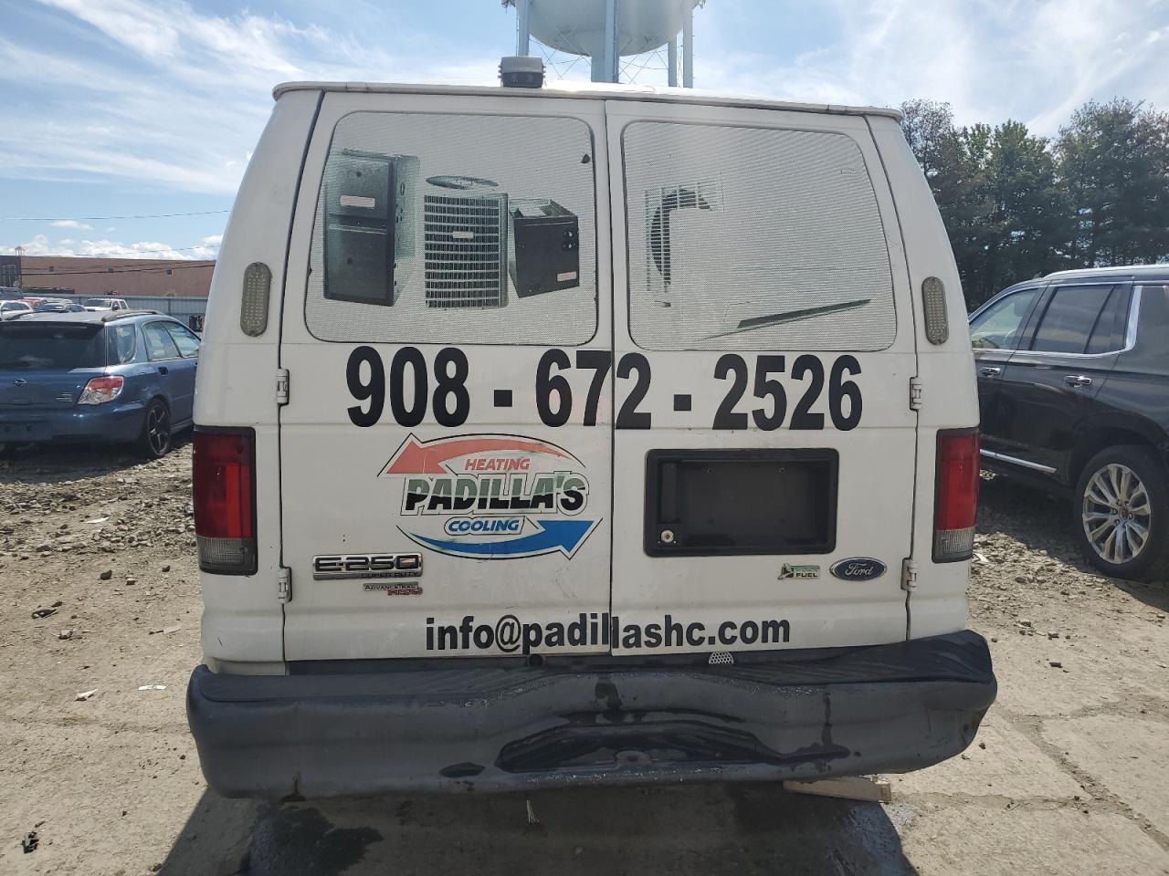 2011 Ford Econoline E250 Van - Image 6