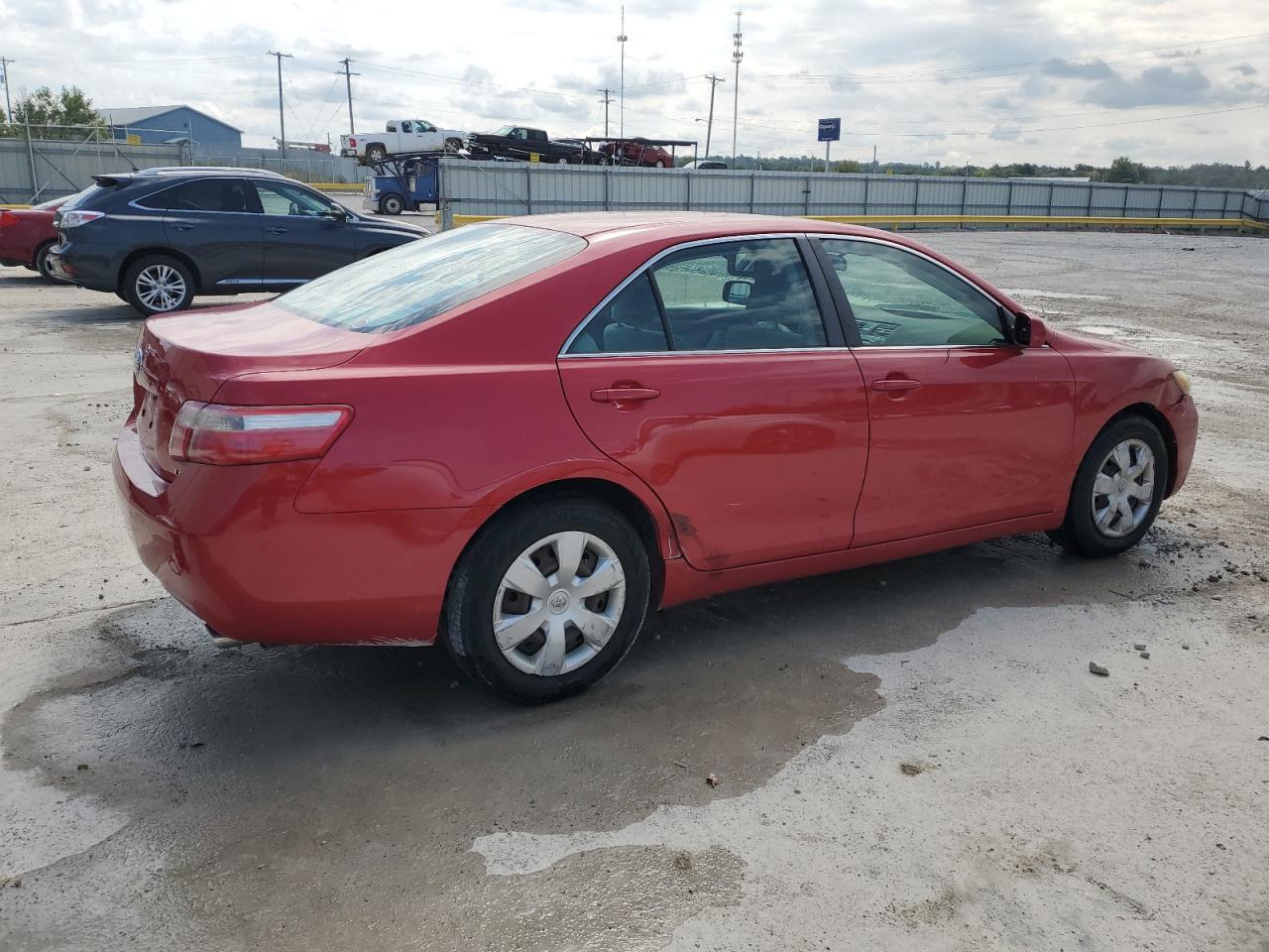 2007 Toyota Camry Le - Image 3