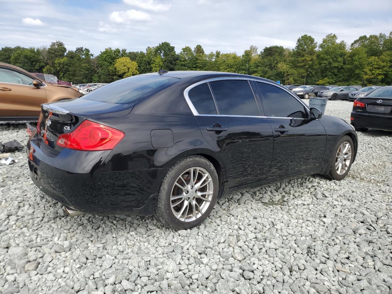2007 Infiniti G35 - Image 3