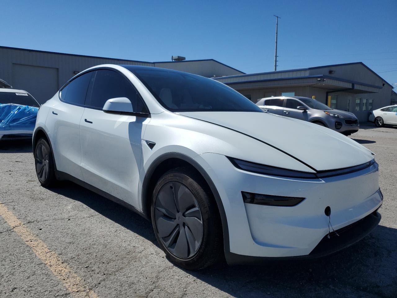 2026 Tesla Model Y - Image 4