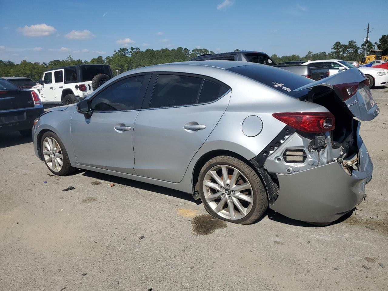 2017 Mazda 3 Touring - Image 2