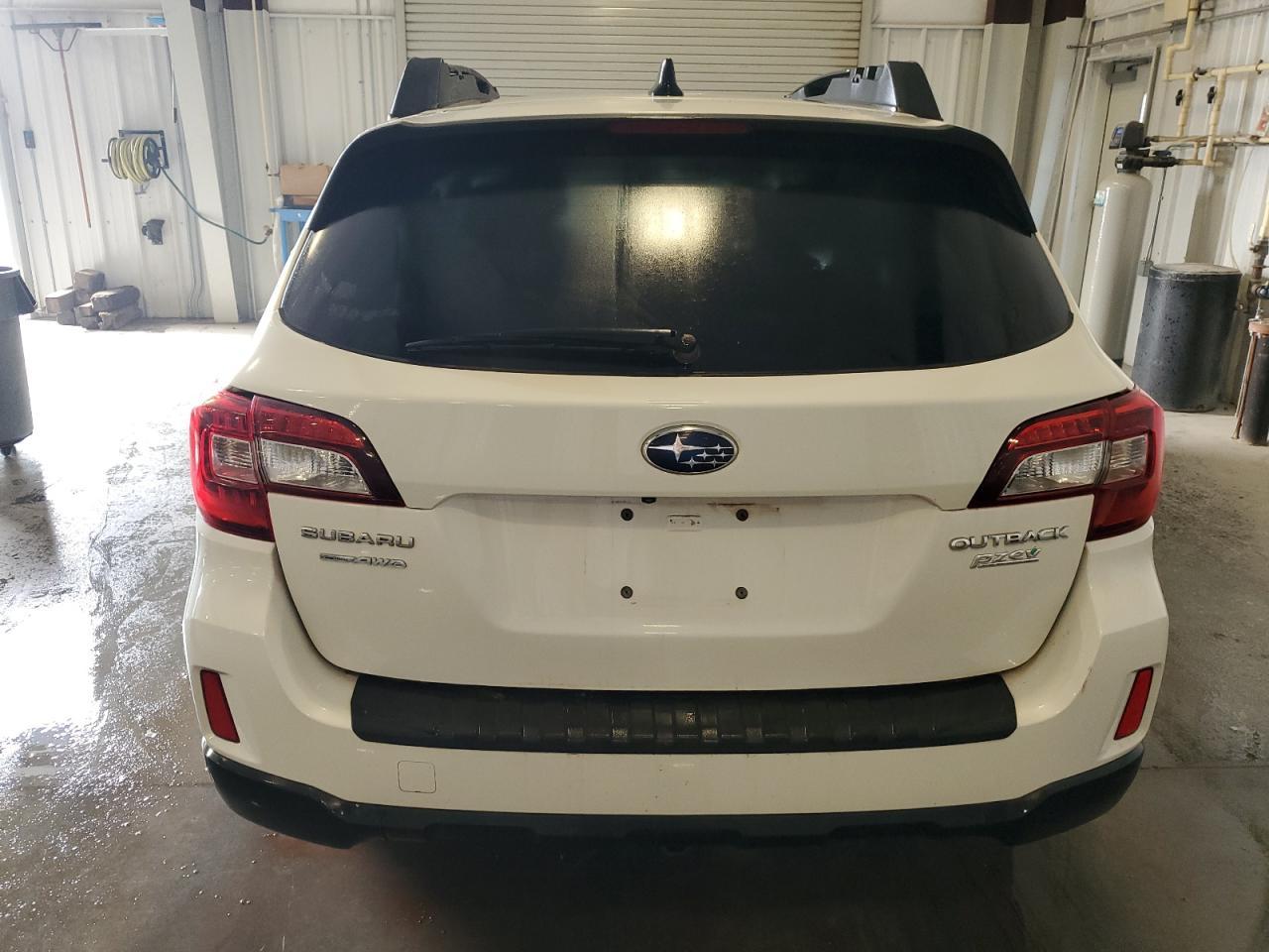 2016 Subaru Outback 2.5I Premium - Фото 6