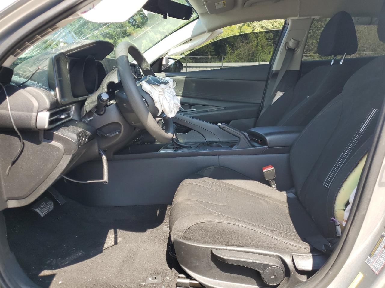 2022 Hyundai Elantra Sel - Image 7