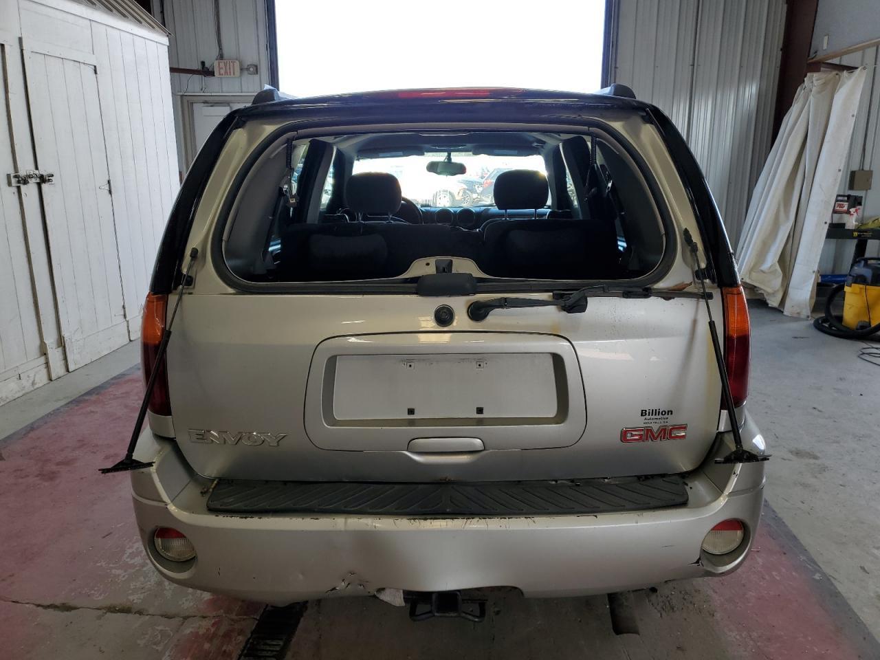 2005 GMC Envoy - Фото 6