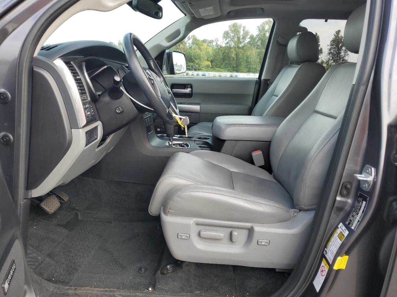 2018 Toyota Sequoia Limited - Фото 7