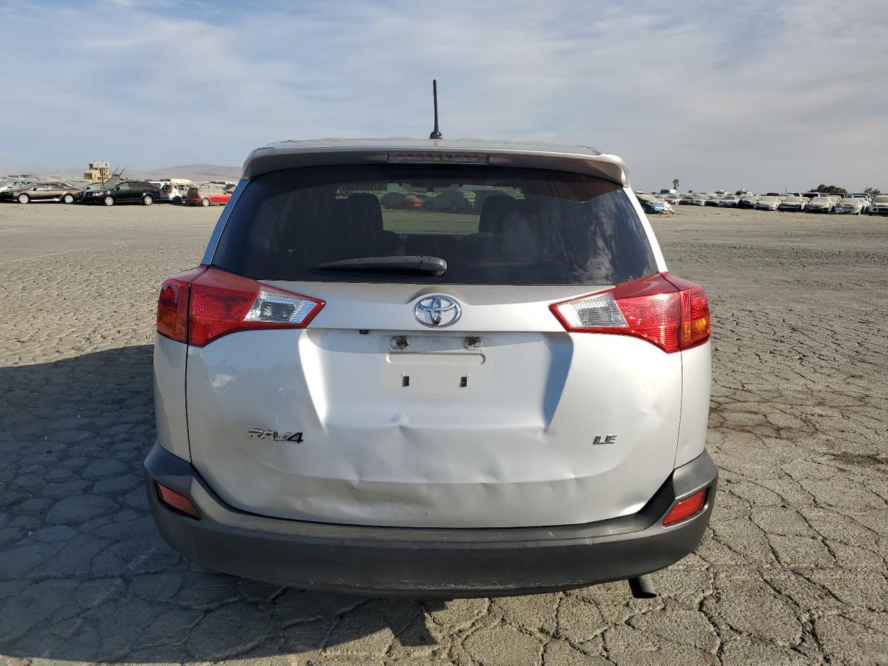 2015 Toyota Rav4 Le - Фото 6