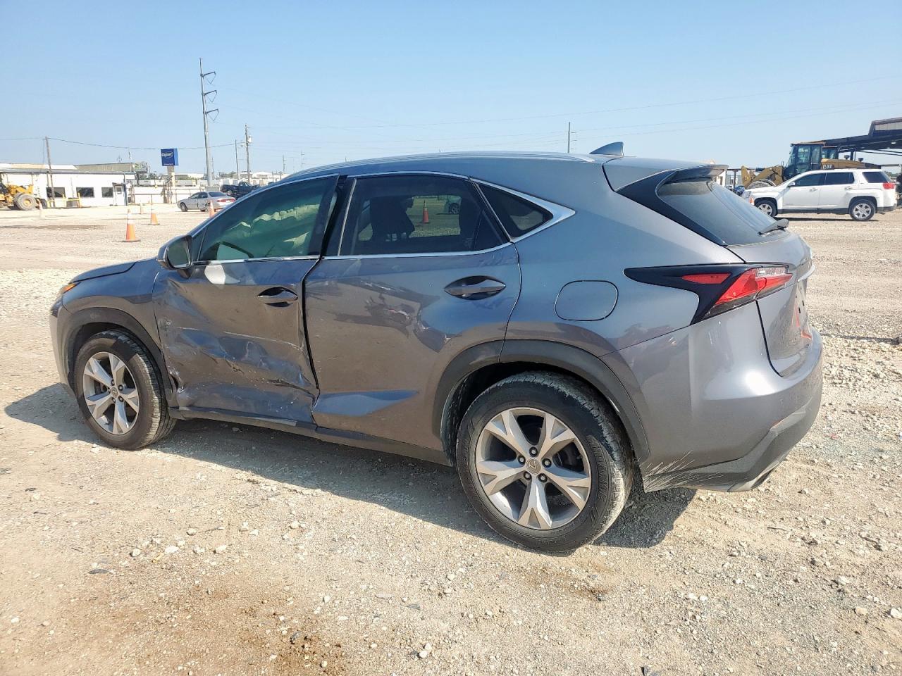 2017 Lexus Nx 200T Base - Фото 2