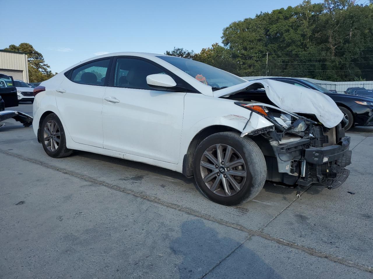 2016 Hyundai Elantra Se - Image 4
