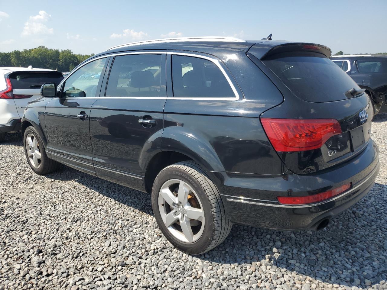 2015 Audi Q7 Premium - Image 2