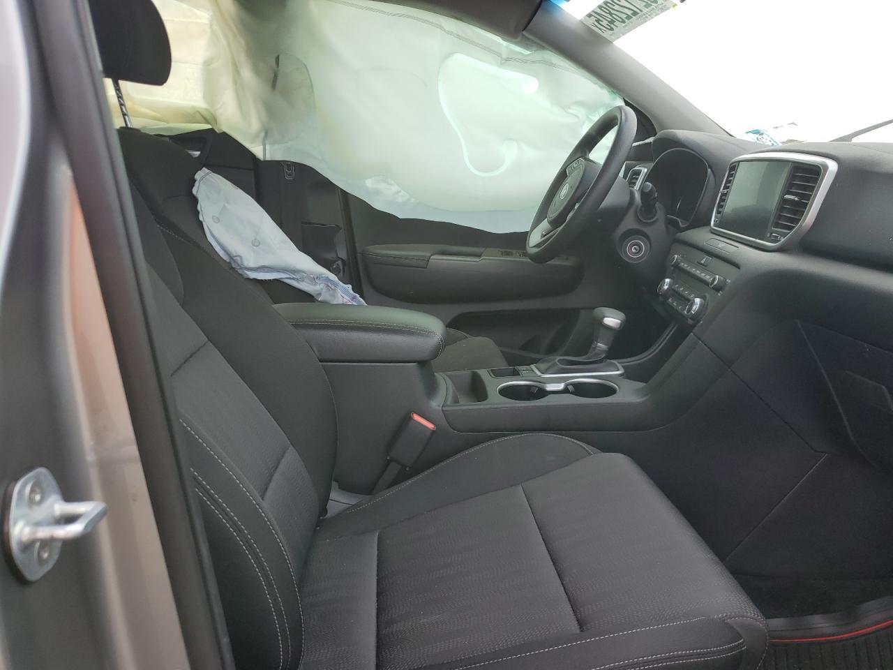 2021 Kia Sportage Lx - Image 7