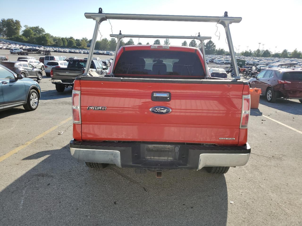 2011 Ford F150 Supercrew - Image 6