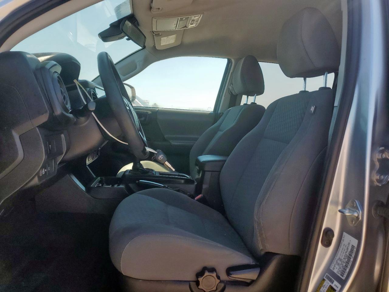 2022 Toyota Tacoma Double Cab - Фото 7