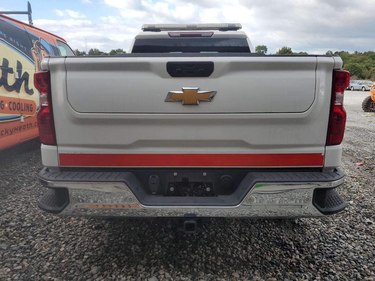 2022 Chevrolet Silverado C1500 Ltd * Prior Fleet * - Фото 6