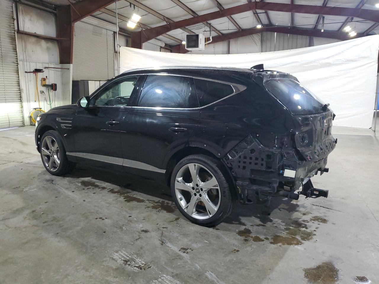 2023 Genesis Gv80 Base - Image 2