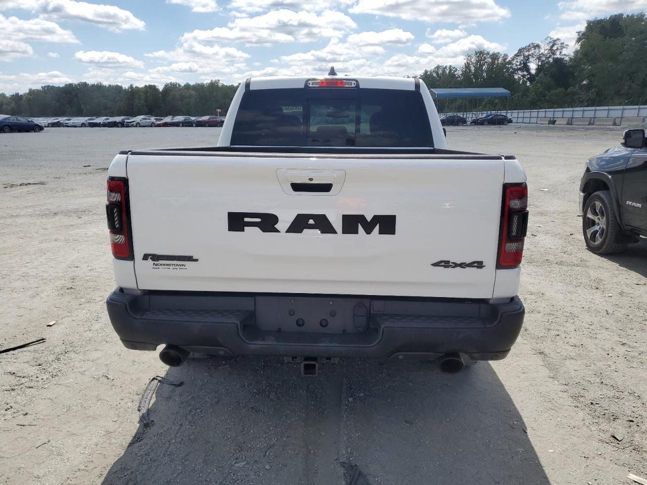 2019 Ram 1500 Rebel - Фото 6