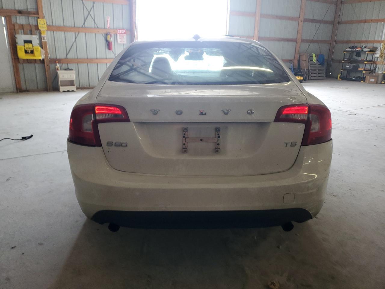 2012 Volvo S60 T5 - Image 6