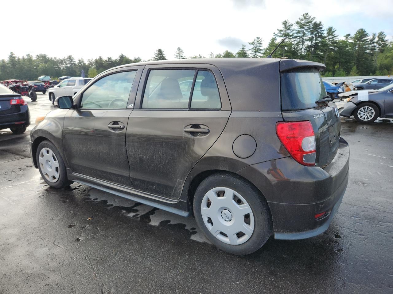 2011 Scion Xd - Image 2