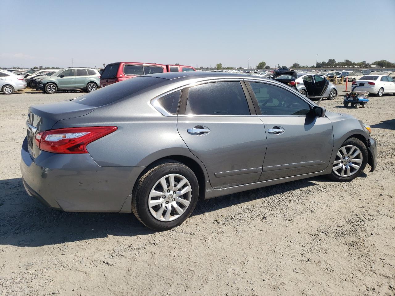 2017 Nissan Altima 2.5 - Фото 3