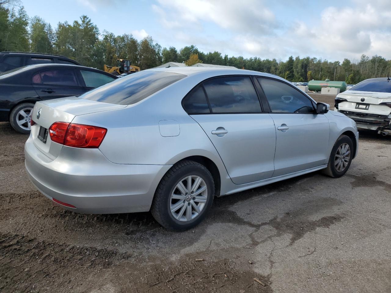 2013 Volkswagen Jetta Se - Фото 3
