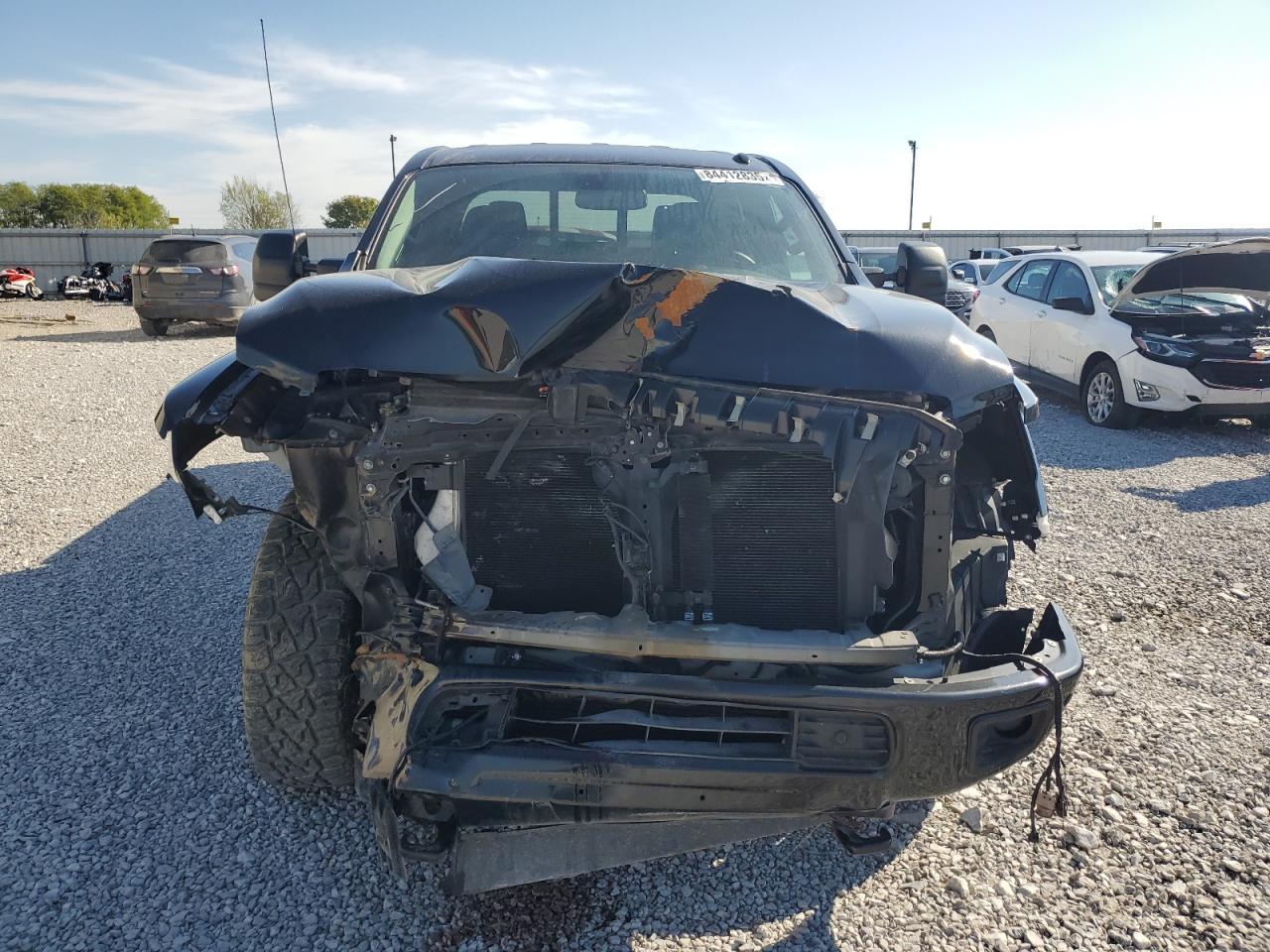 2019 Nissan Titan Xd Sl - Фото 5