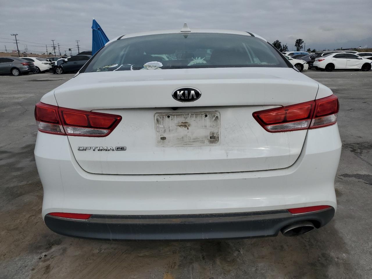 2017 Kia Optima Lx - Фото 6