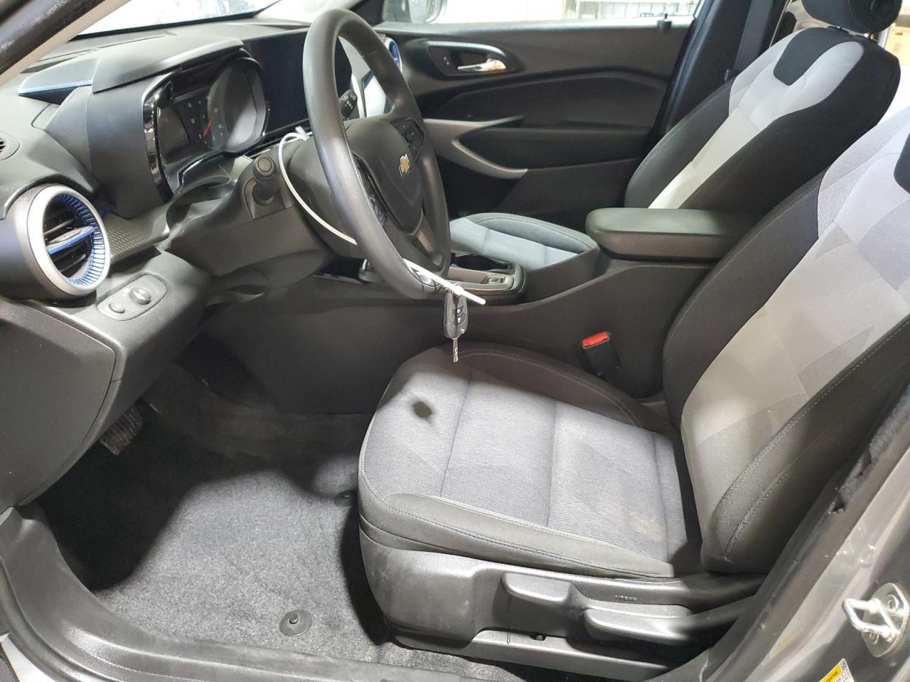 2024 Chevrolet Trax Ls - Фото 7