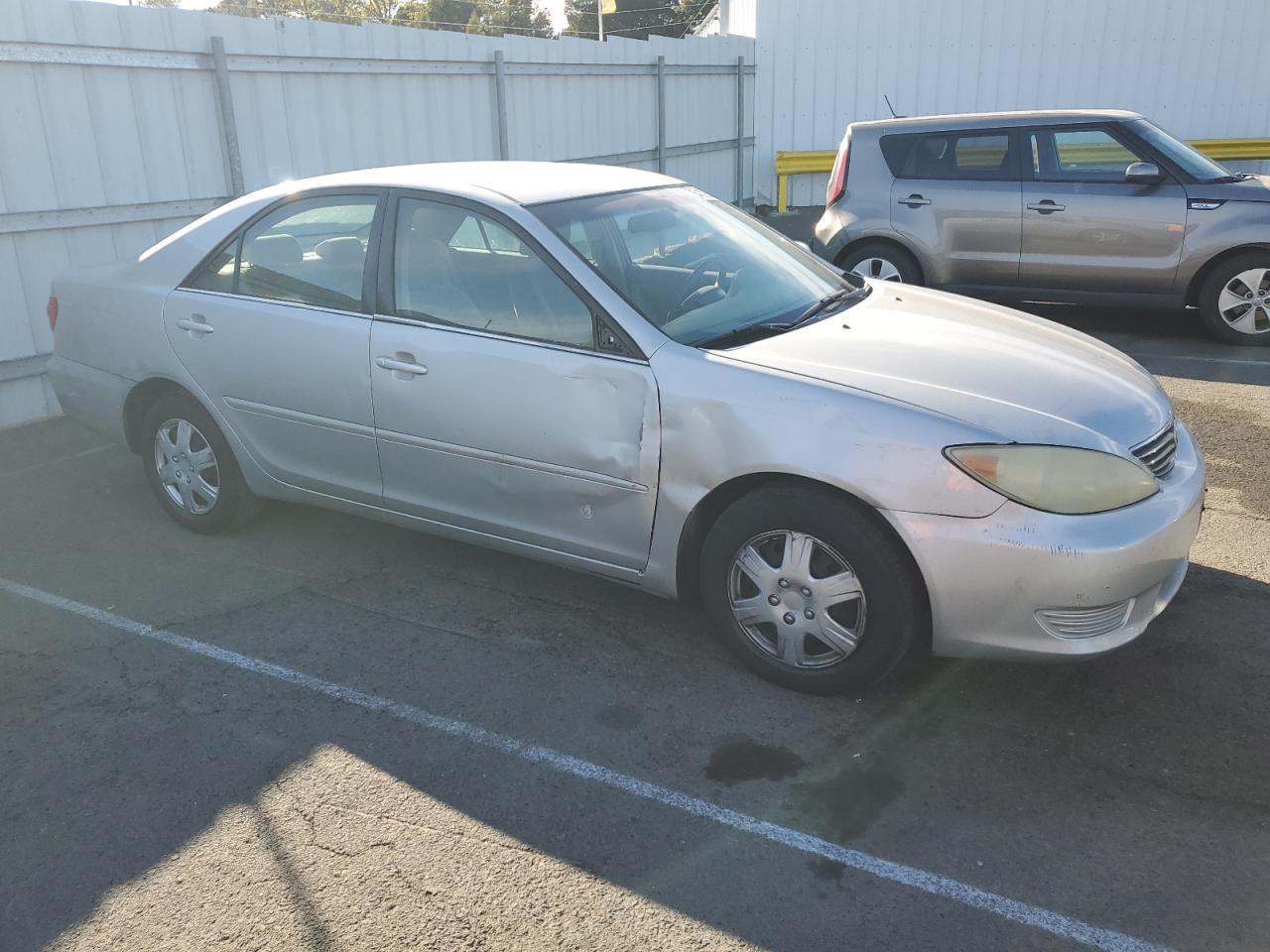 2006 Toyota Camry Le - Фото 4