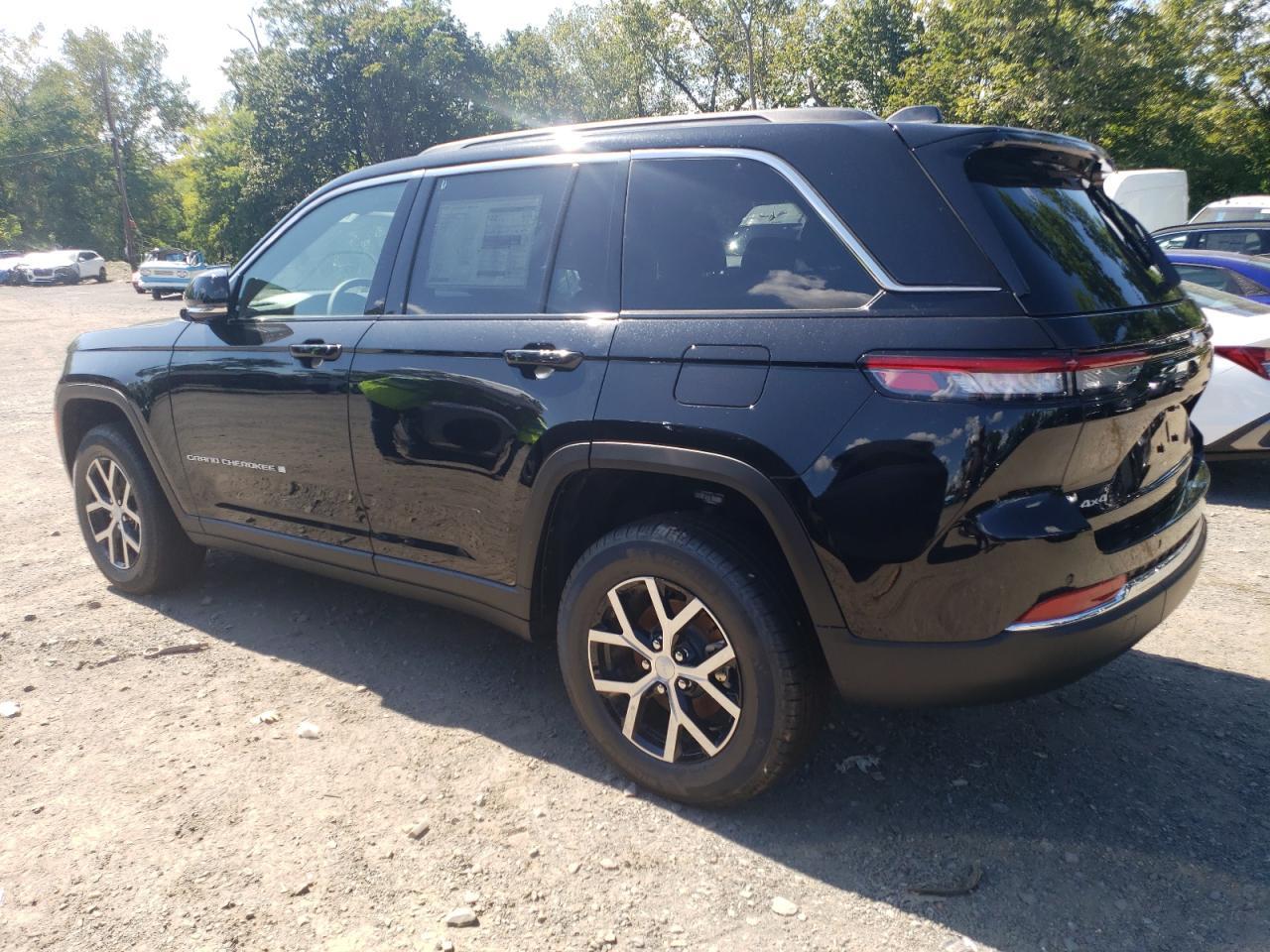 2025 Jeep Grand Cherokee Limited - Фото 2
