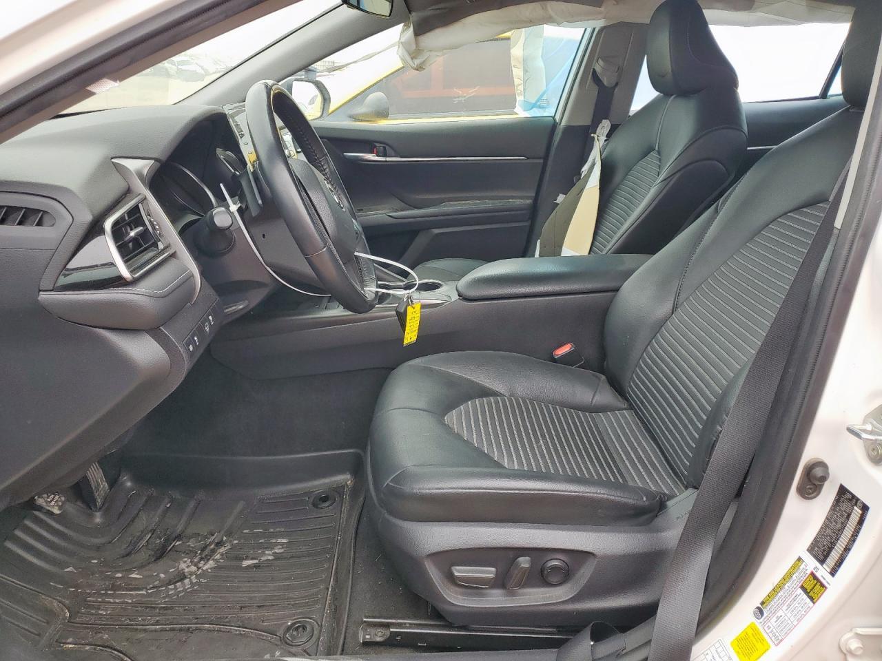 2023 Toyota Camry Se - Фото 7