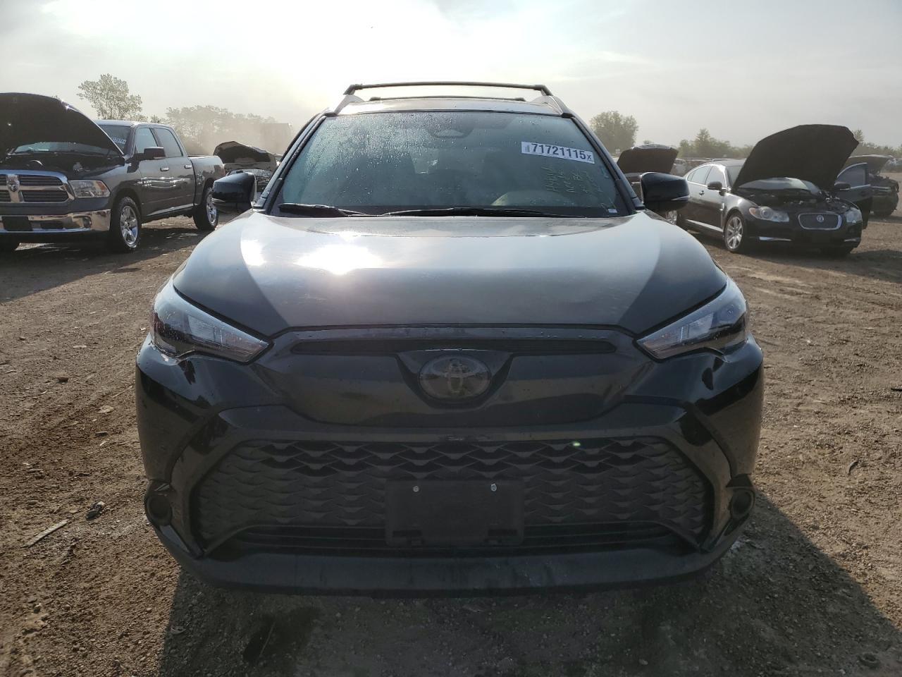 2025 Toyota Corolla Cross Se - Фото 5