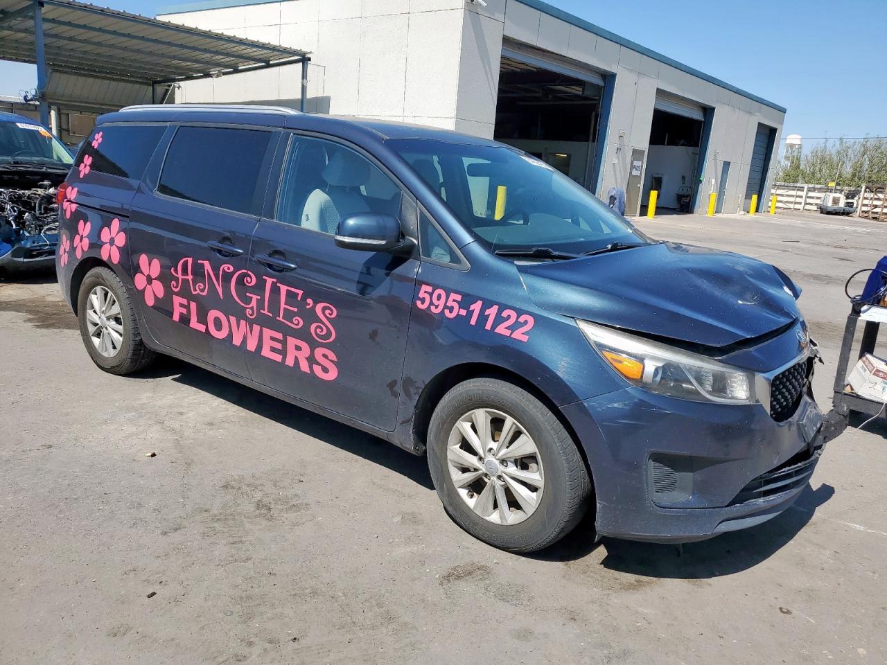 2016 Kia Sedona Lx - Фото 4