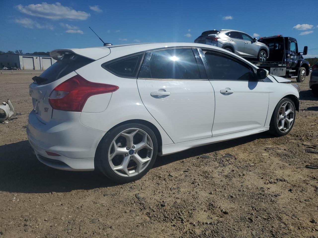 2014 Ford Focus St - Фото 3