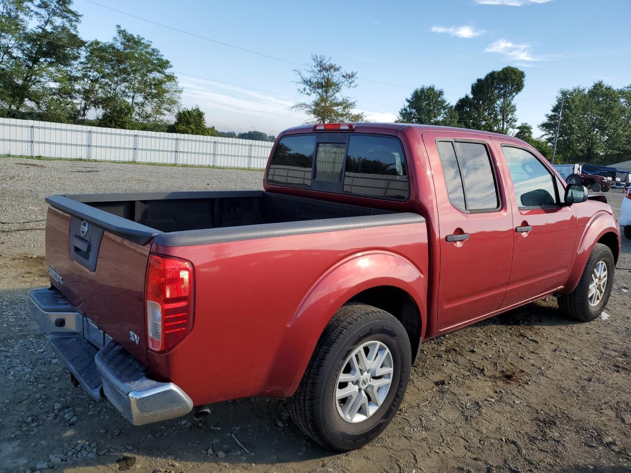 2019 Nissan Frontier S - Фото 3