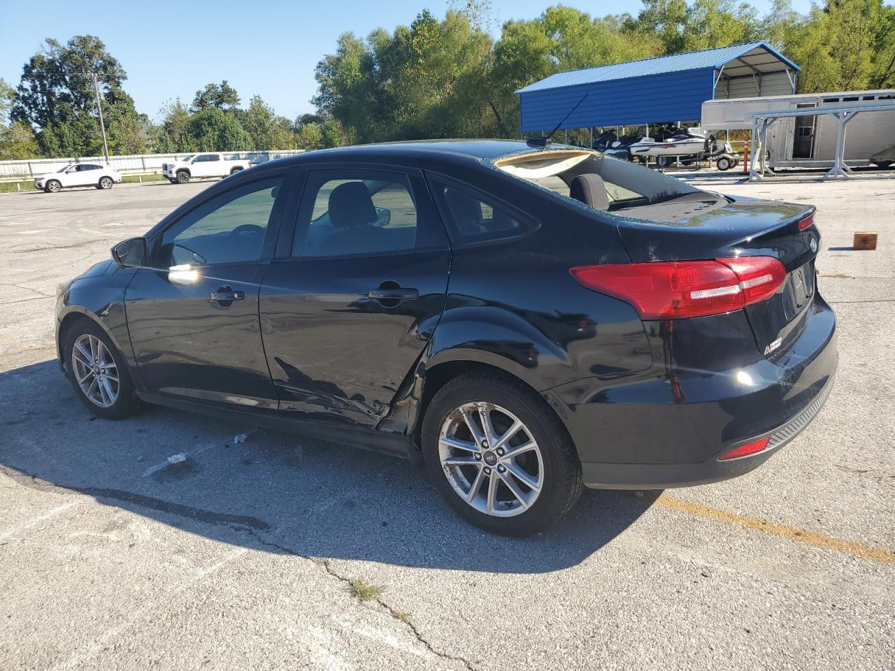 2017 Ford Focus Se - Фото 2
