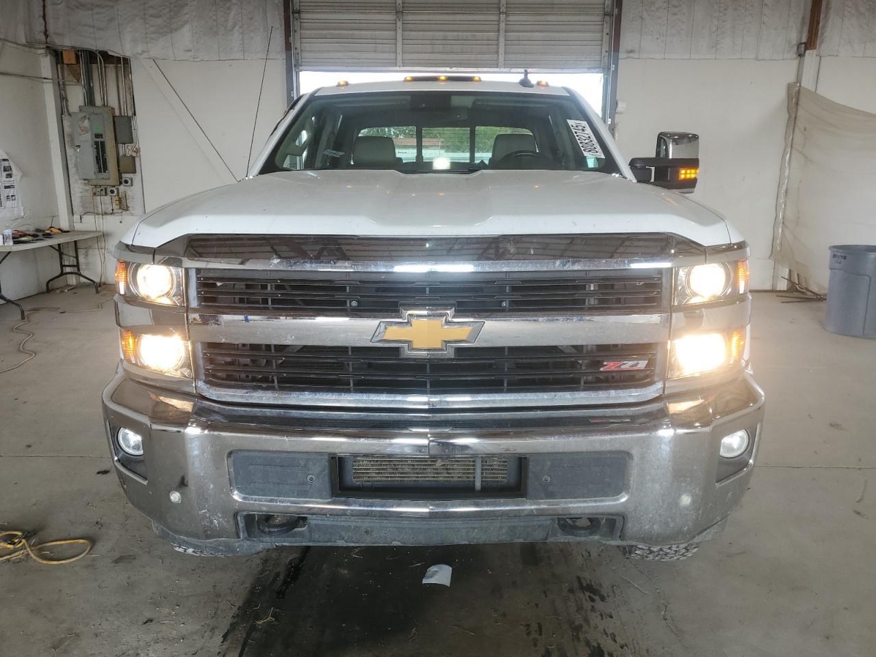 2016 Chevrolet Silverado K2500 Heavy Duty Ltz - Image 5