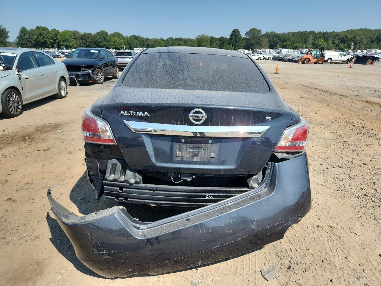 2015 Nissan Altima 2.5 - Image 6