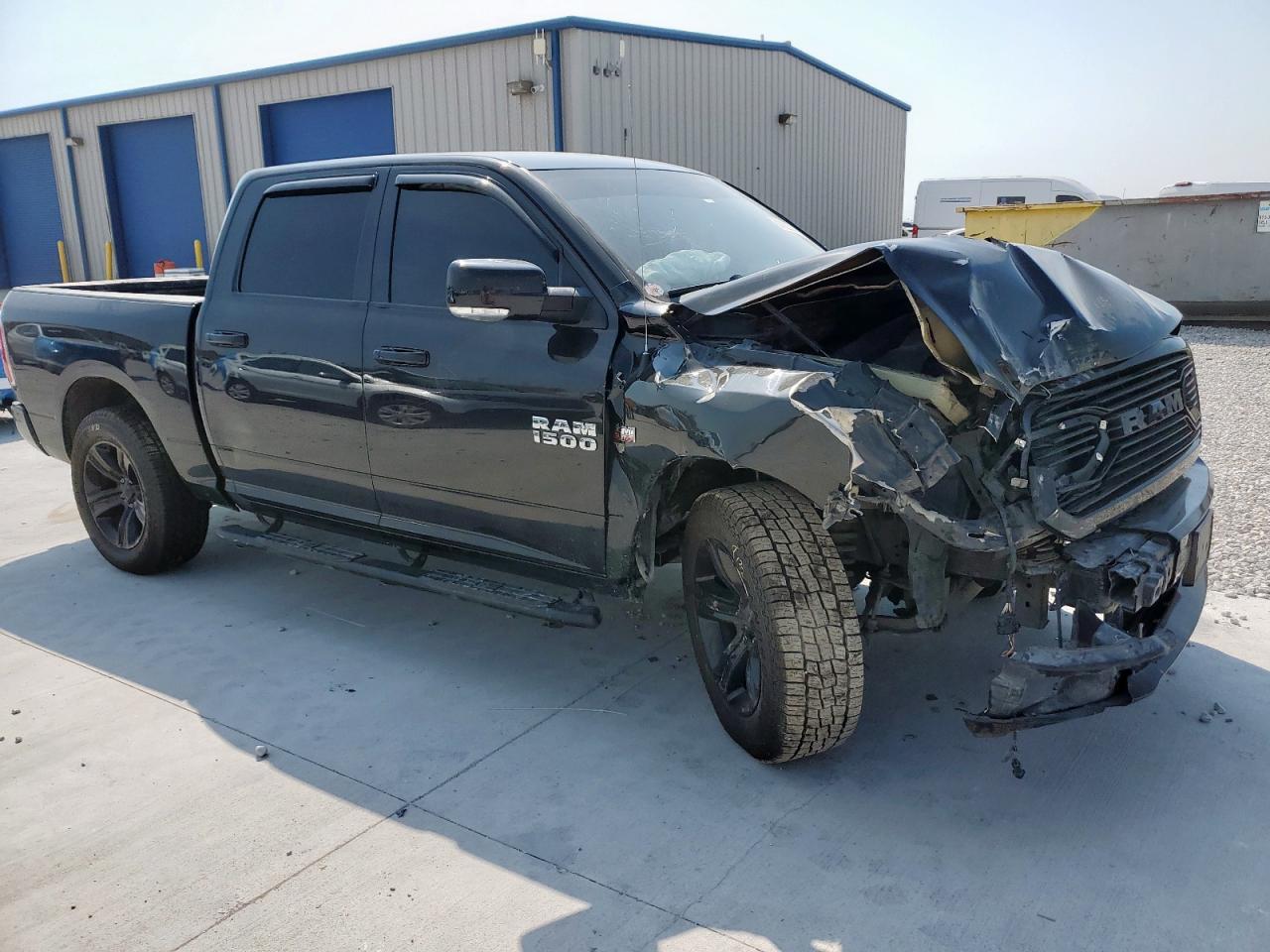 2018 Ram 1500 Sport - Фото 4