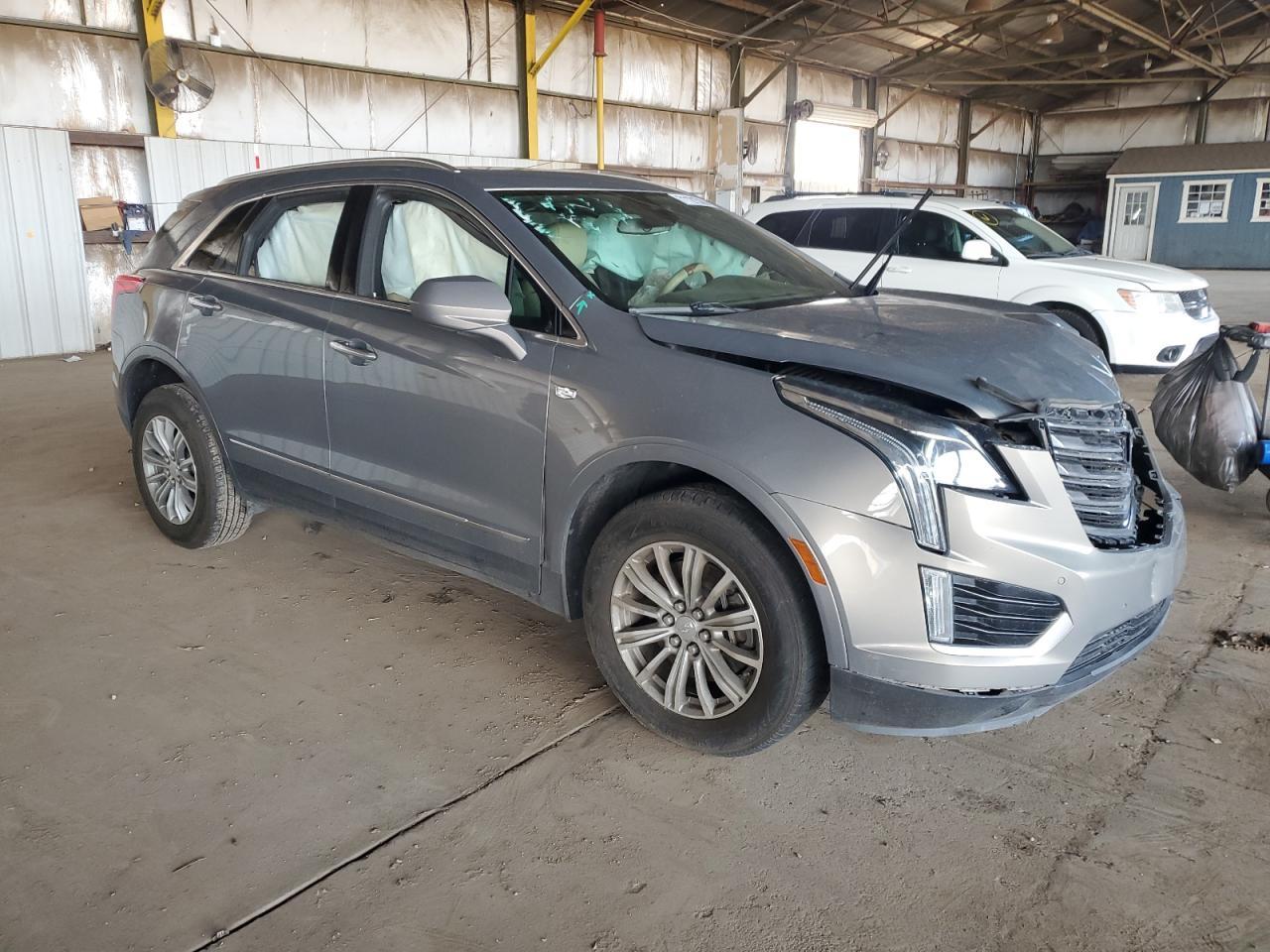 2017 Cadillac Xt5 Luxury - Фото 4