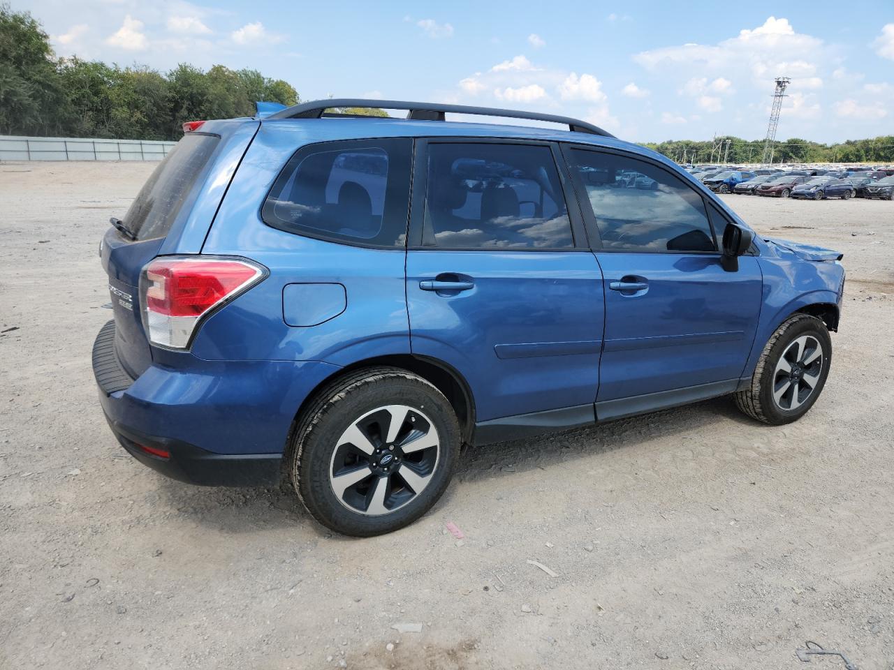 2017 Subaru Forester 2.5I - Фото 3