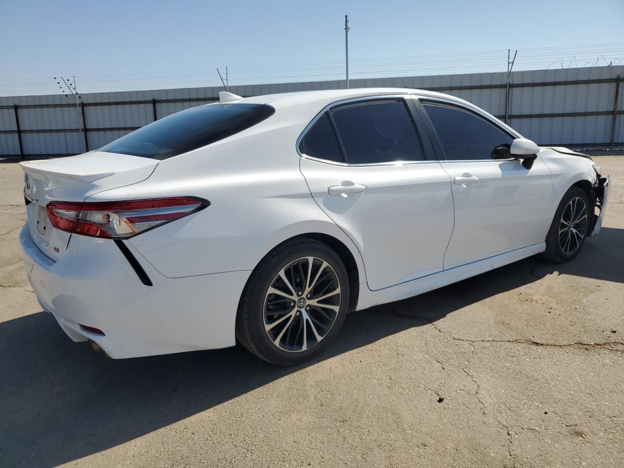 2019 Toyota Camry L - Image 3