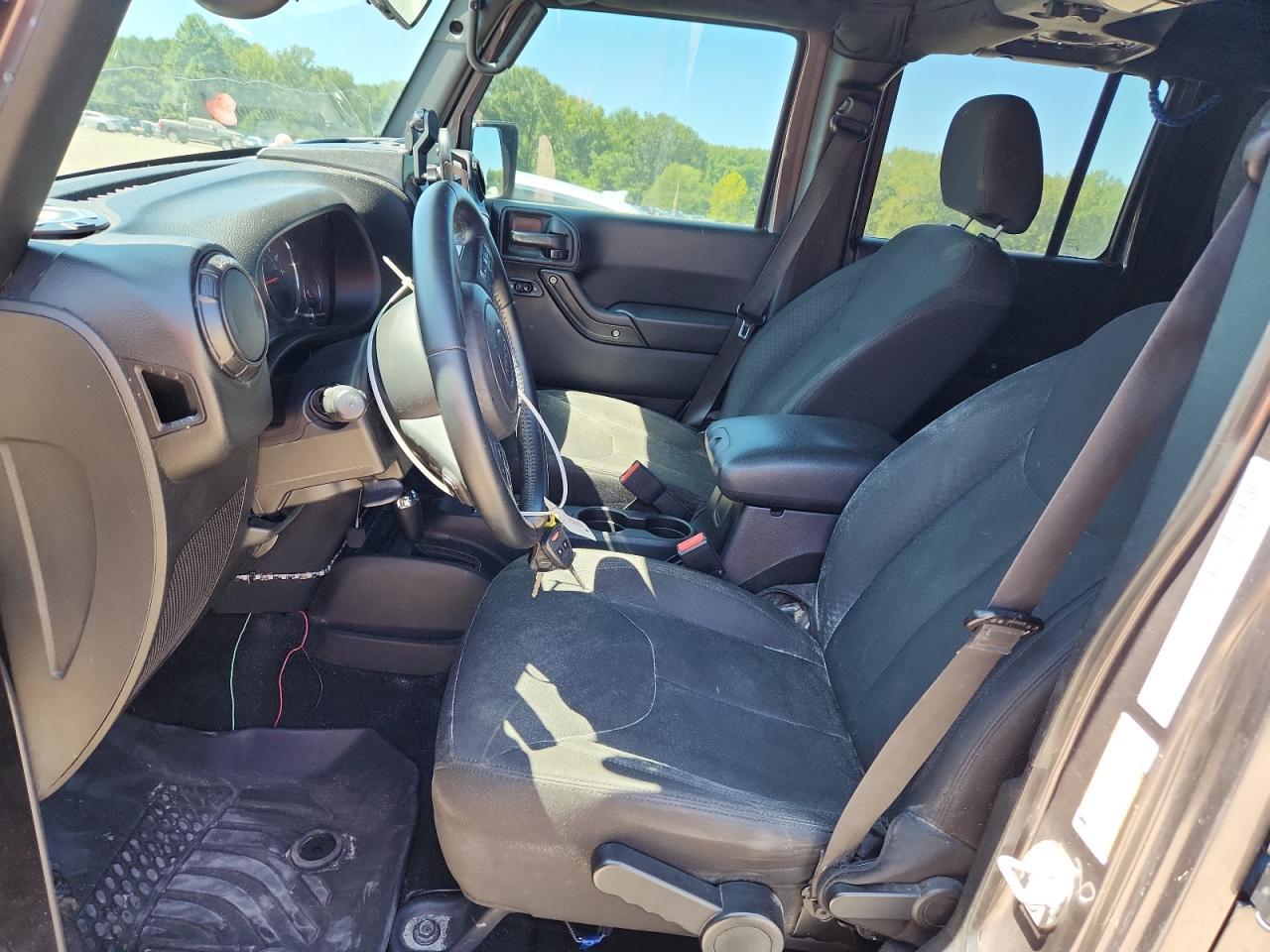 2017 Jeep Wrangler Unlimited Sport - Фото 7